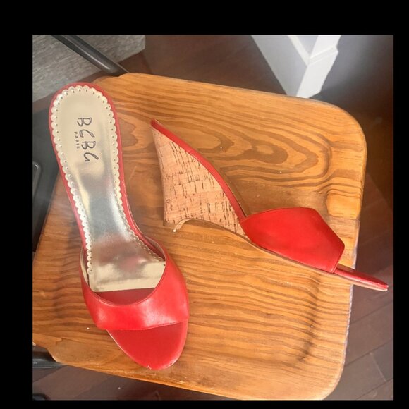 BCBG Paris Red Leather & Cork Slide Heels – Size 9 - Picture 3 of 4